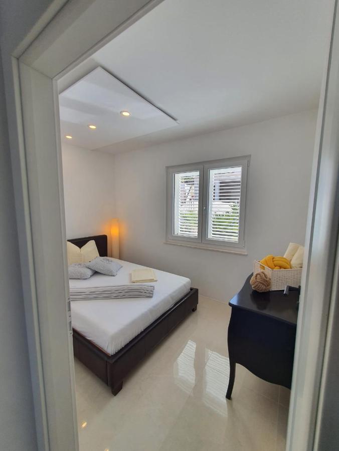 Apartman Renata & Apartman Maja Trogir Buitenkant foto