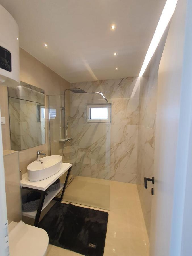 Apartman Renata & Apartman Maja Trogir Buitenkant foto
