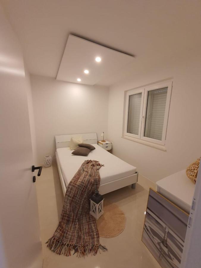 Apartman Renata & Apartman Maja Trogir Buitenkant foto