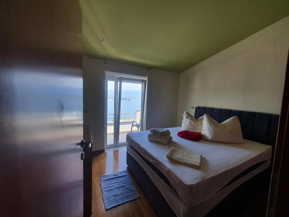 Apartman Renata & Apartman Maja Trogir Buitenkant foto